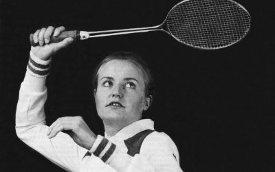 The All-England that was Won with a Racket with Two Shafts